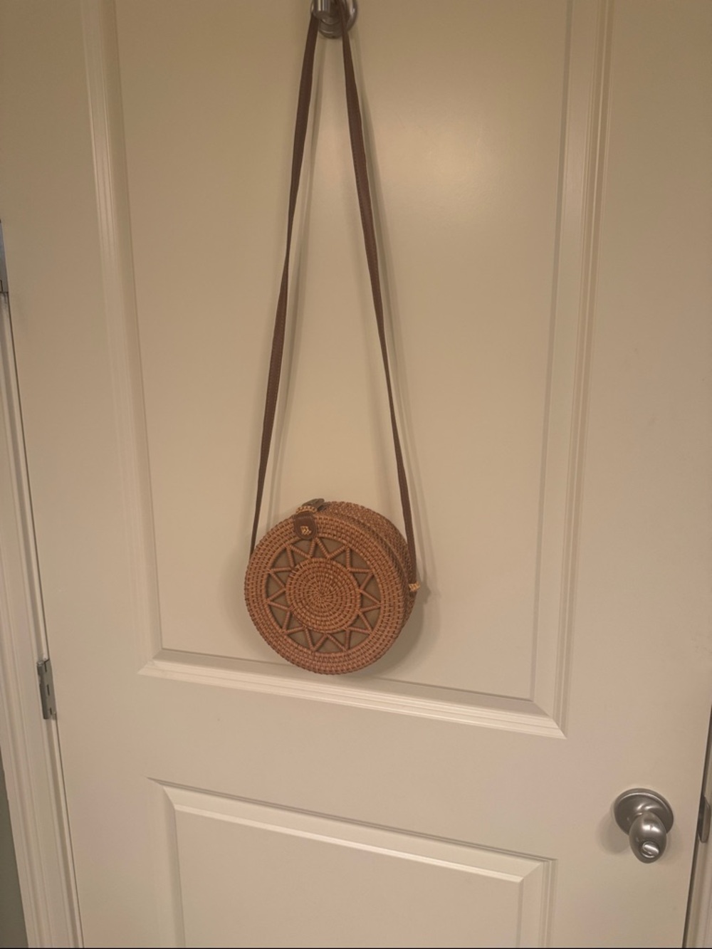 Round Woven Crossbody Bag in Tan
